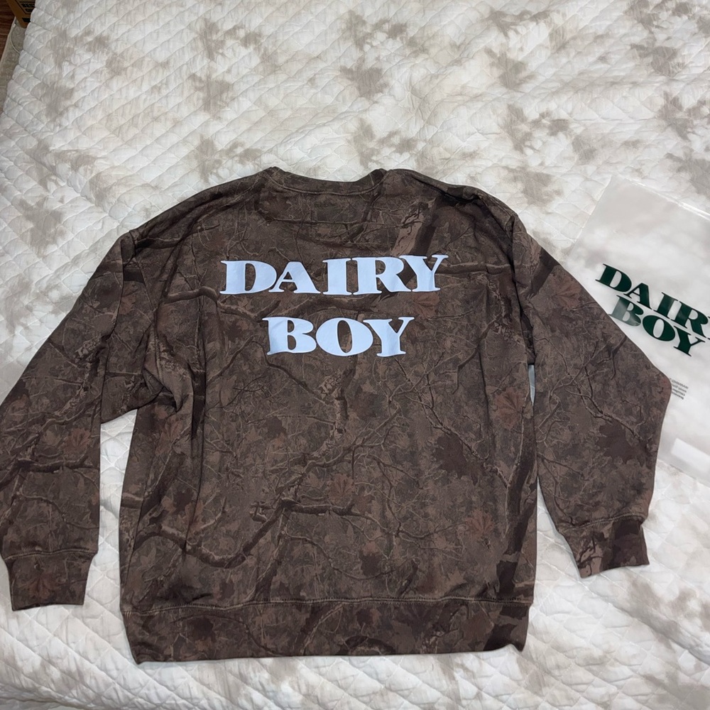 NWT Dairy Boy River Camo Crewneck